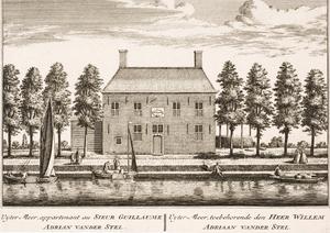 Tekening van het huis Uitermeer, gezien vanaf de Ringsloot. Boven de deur is een gevelsteen duidelijk zichtbaar. (Tekening: Abraham Rademaker, 1732.)