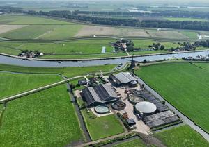 Vanaf 1676 hield de Lisserpoelmolen (of: Grote Poelmolen) de polder droog. Deze watert tegenwoordig uit op de Ringvaart van de Haarlemmermeer. (Foto: Maurice Hoogeveen, 2023.)